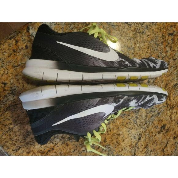 Nike Free 5.0 TR Fit 5 Womens Training Shoes Black/Volt 704695-014 Size US 8 - Picture 9 of 11